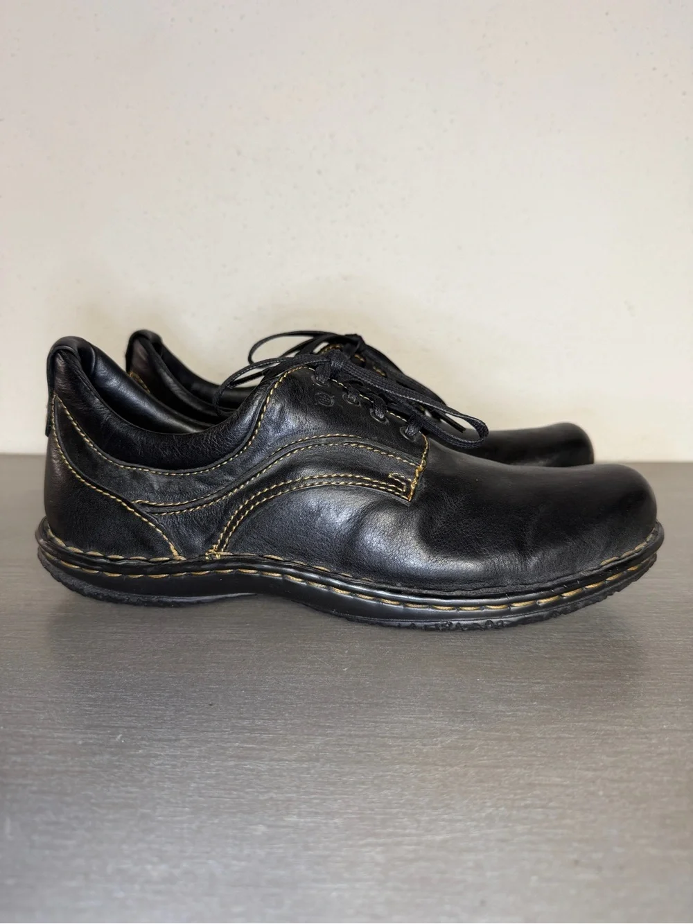 Born Leather Sneakers Womens Size 11 M Black Low Top Casual Comfort Oxford Derby